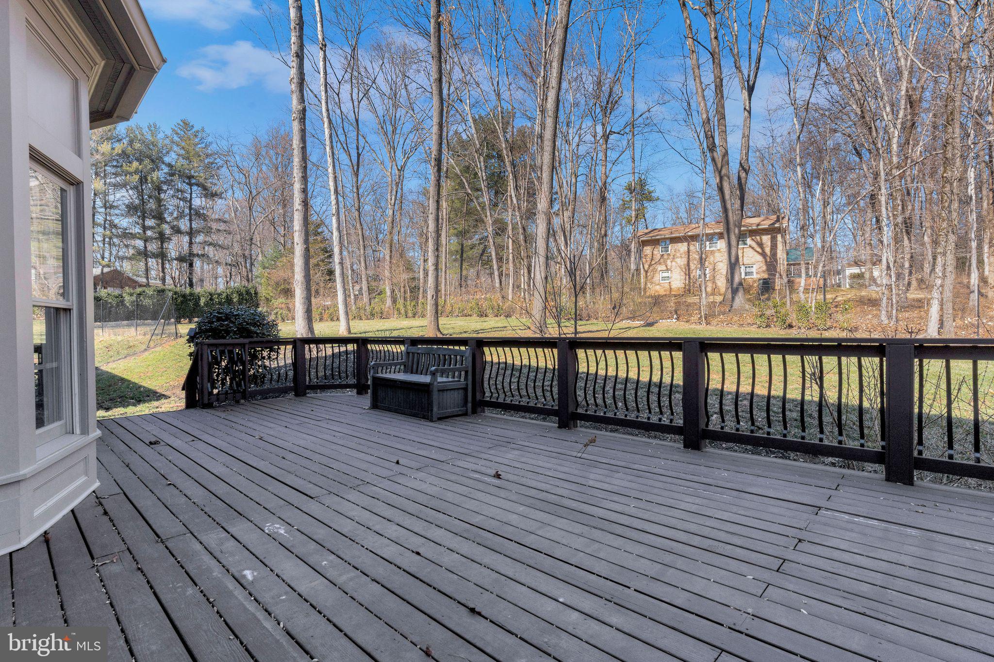 10420 Adel Road Oakton, VA 22124 - Photo 43 of 57 Gallery Image 43
