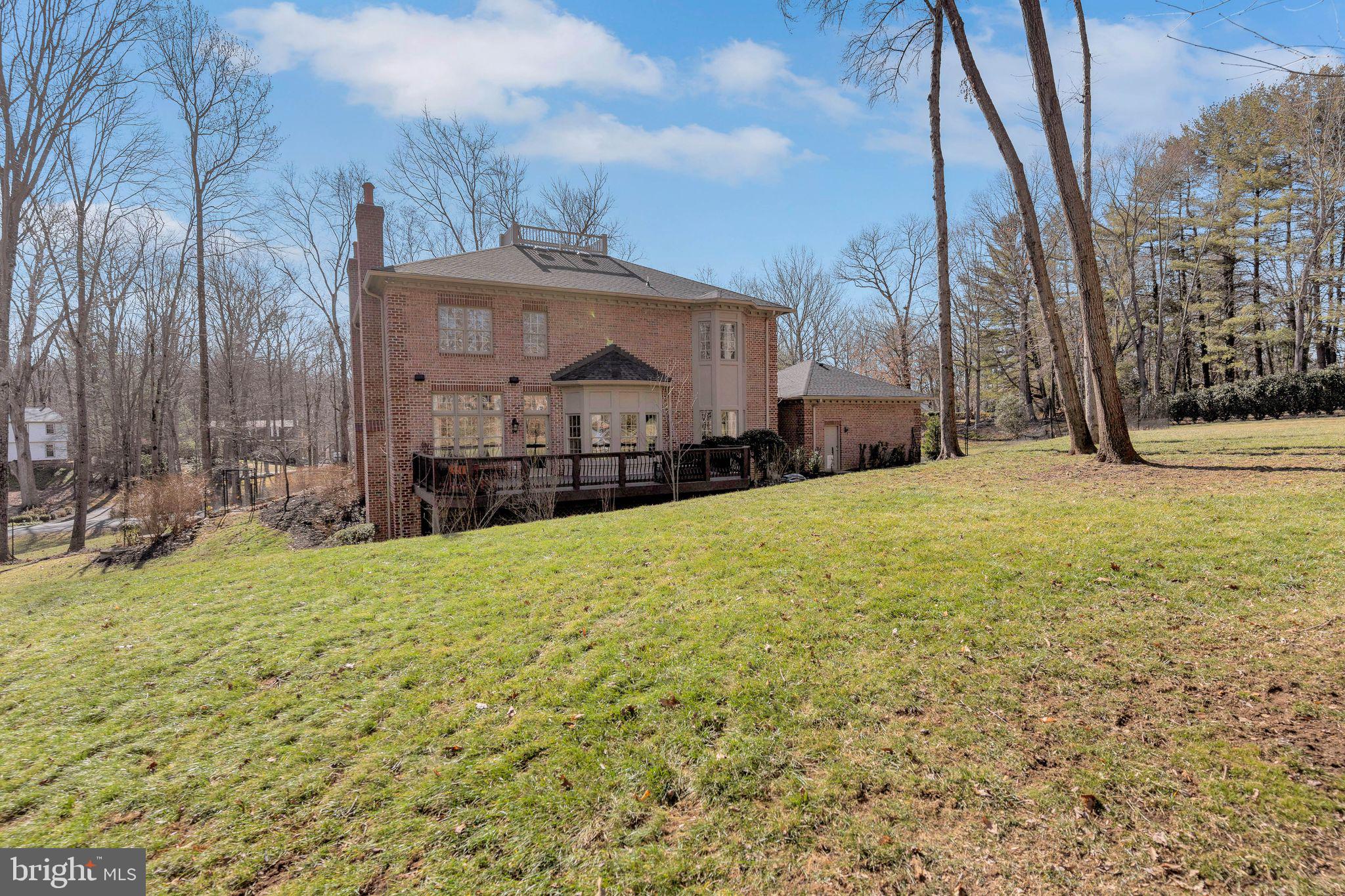 10420 Adel Road Oakton, VA 22124 - Photo 45 of 57 Gallery Image 45