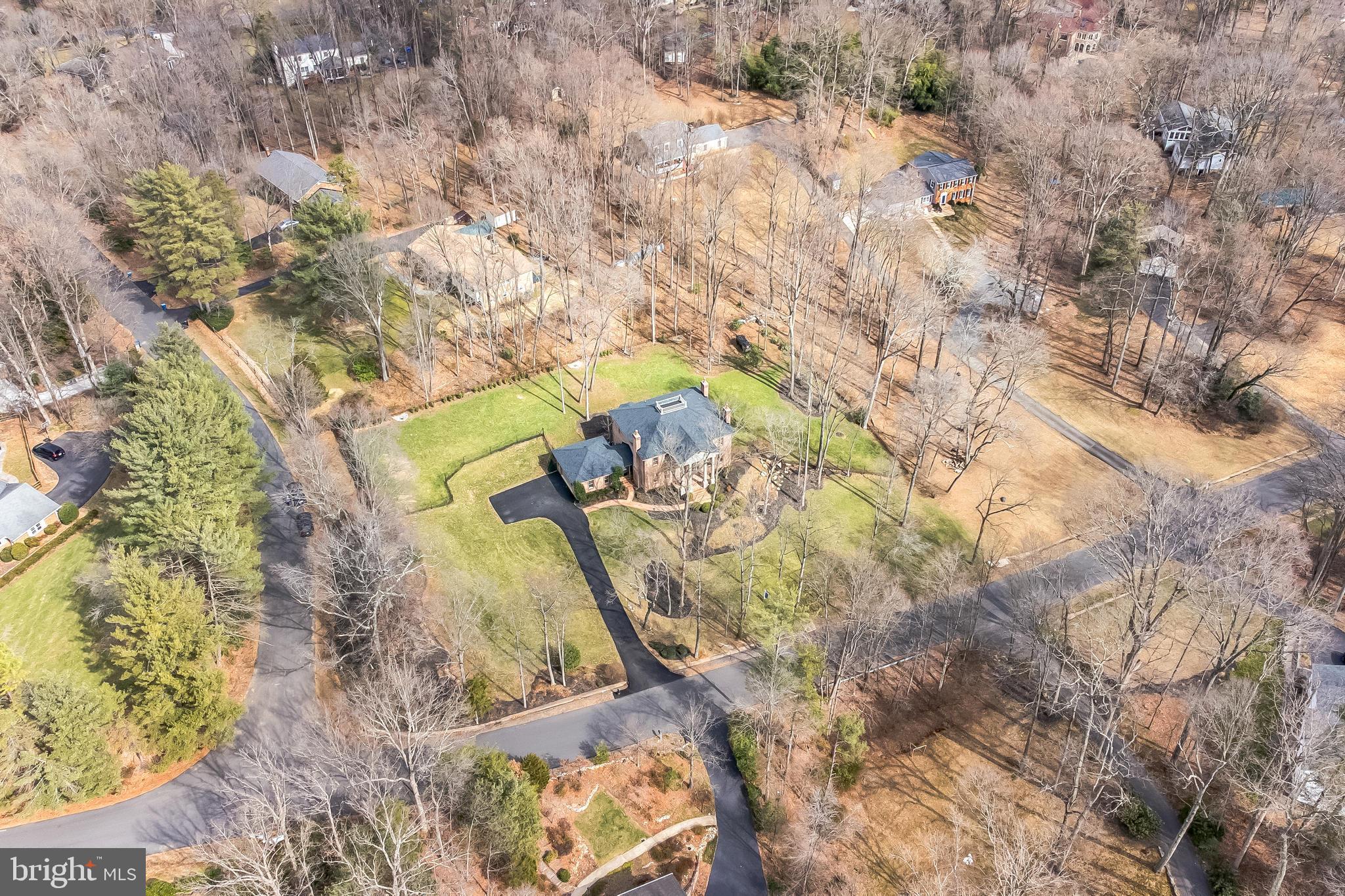 10420 Adel Road Oakton, VA 22124 - Photo 50 of 57 Gallery Image 50
