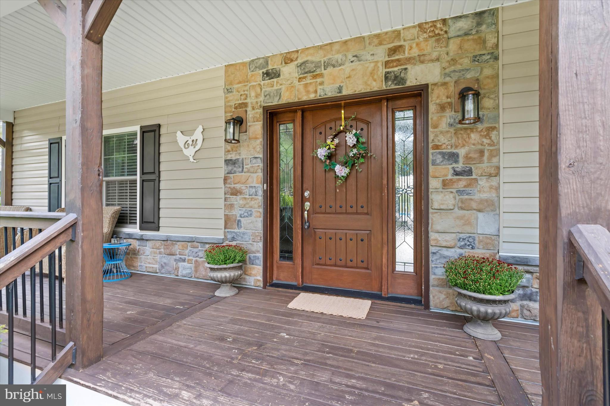 64 Richards Lane Newark, DE 19711 - Photo 2 of 68 Covered Front Porch
