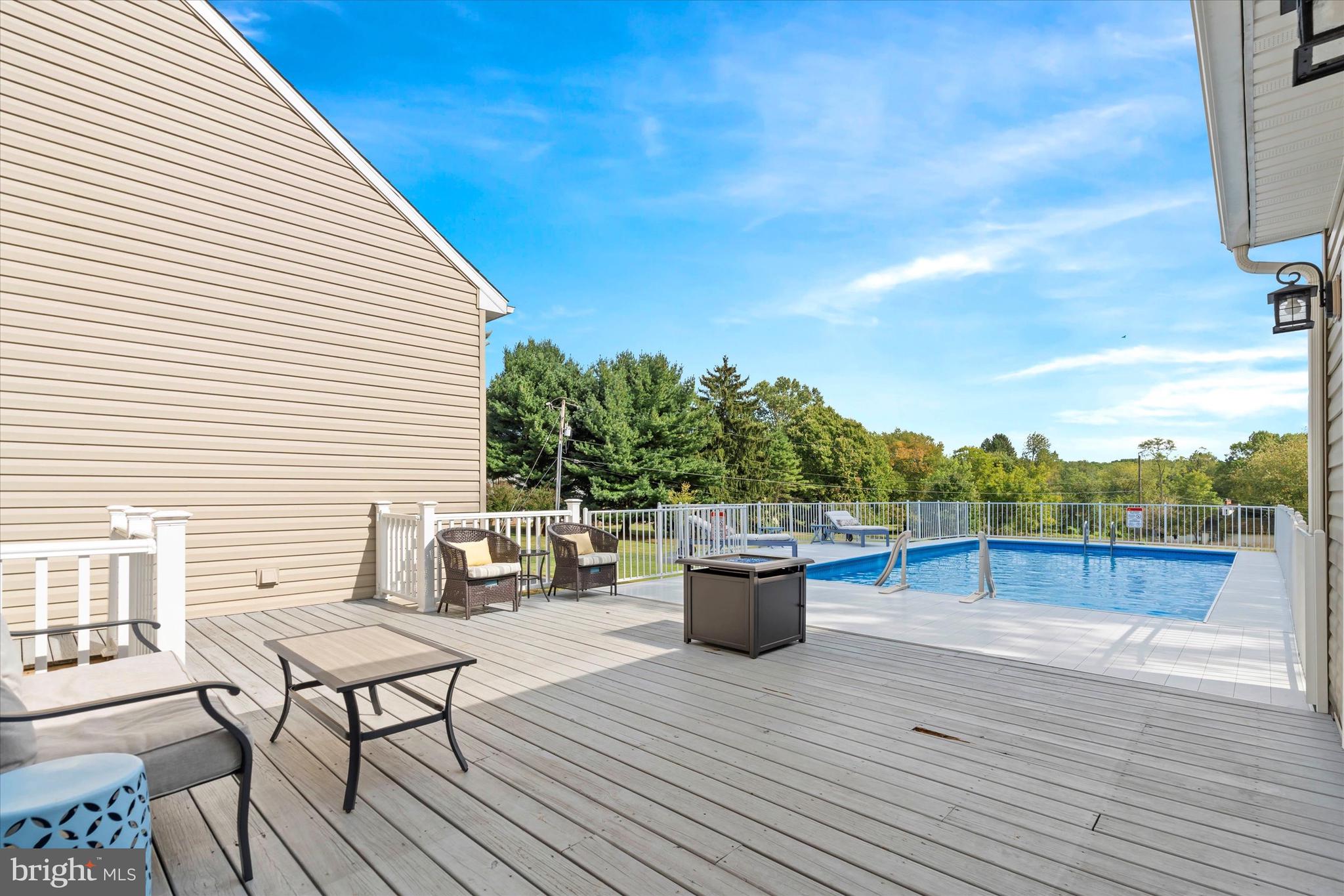 64 Richards Lane Newark, DE 19711 - Photo 45 of 68 View of Rear Pool/Decking