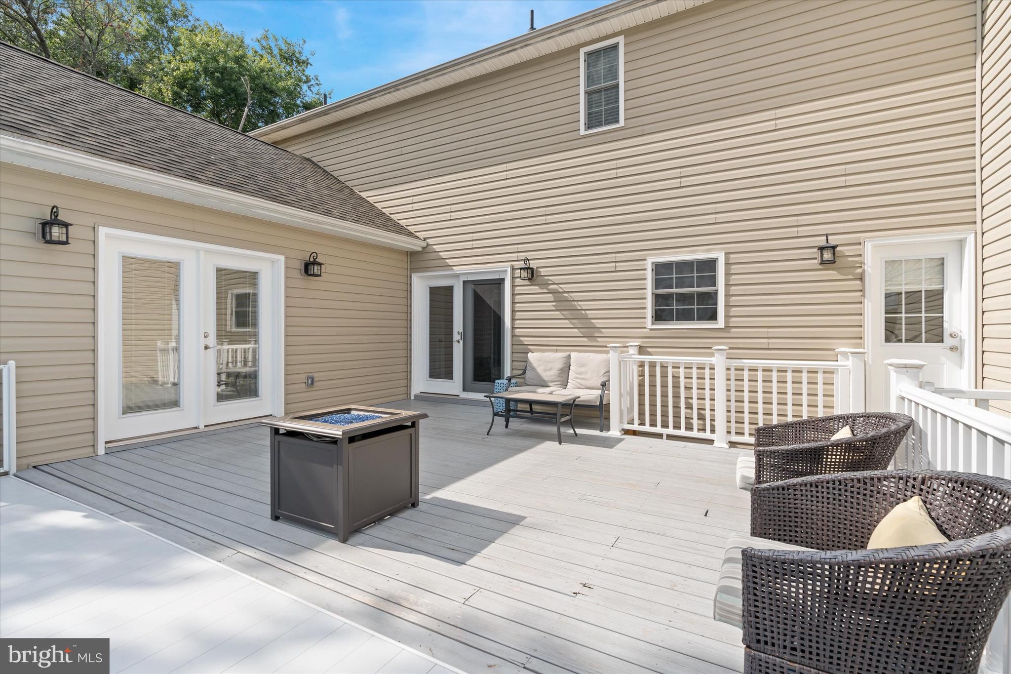 64 Richards Lane Newark, DE 19711 - Photo 49 of 68 View of Back of House (French Doors to Kit & MB)