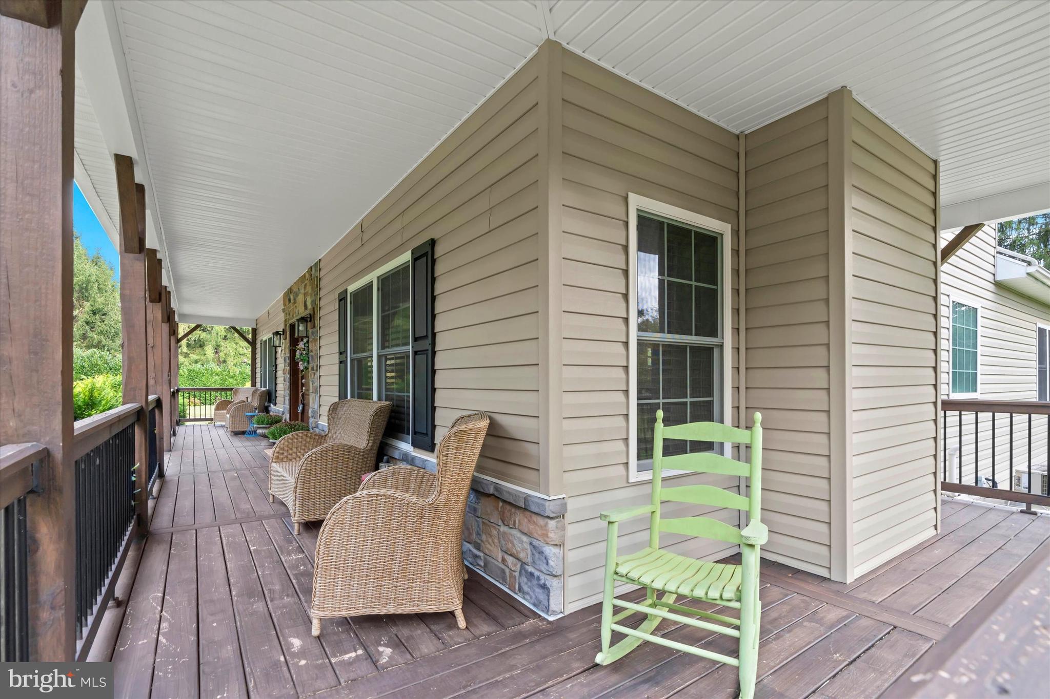 64 Richards Lane Newark, DE 19711 - Photo 5 of 68 Wrap-Around Porch