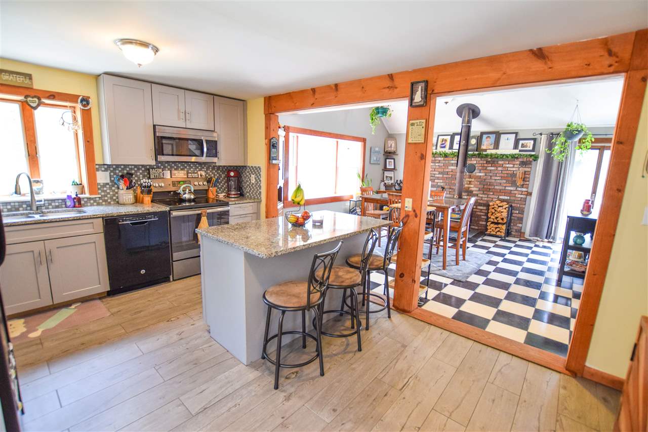 66 Watson Road Dover, NH 03820 - Photo 2 of 39