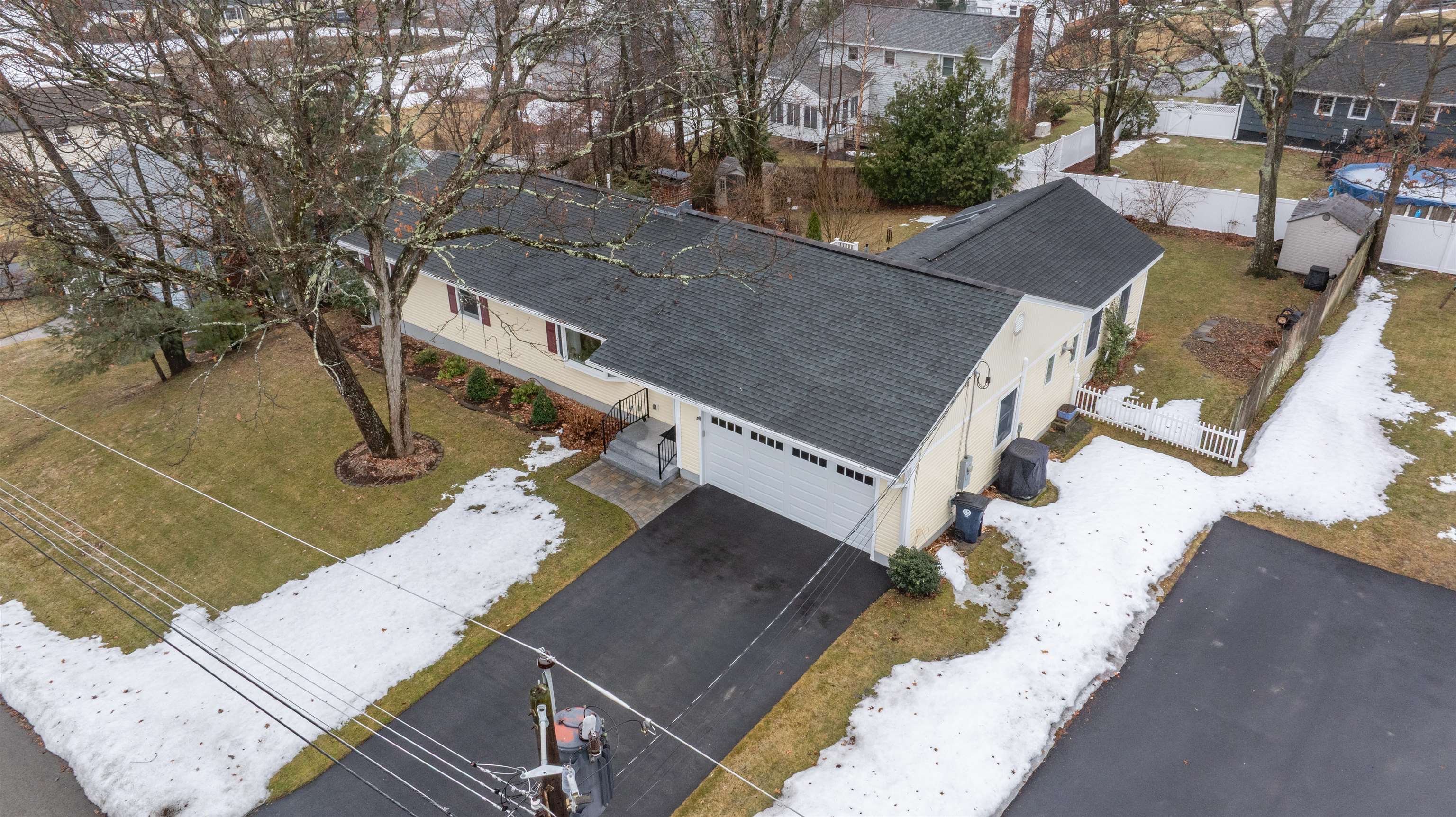 9 Rugby Road Nashua, NH 03063 - Photo 1 of 50 Gallery Image 1