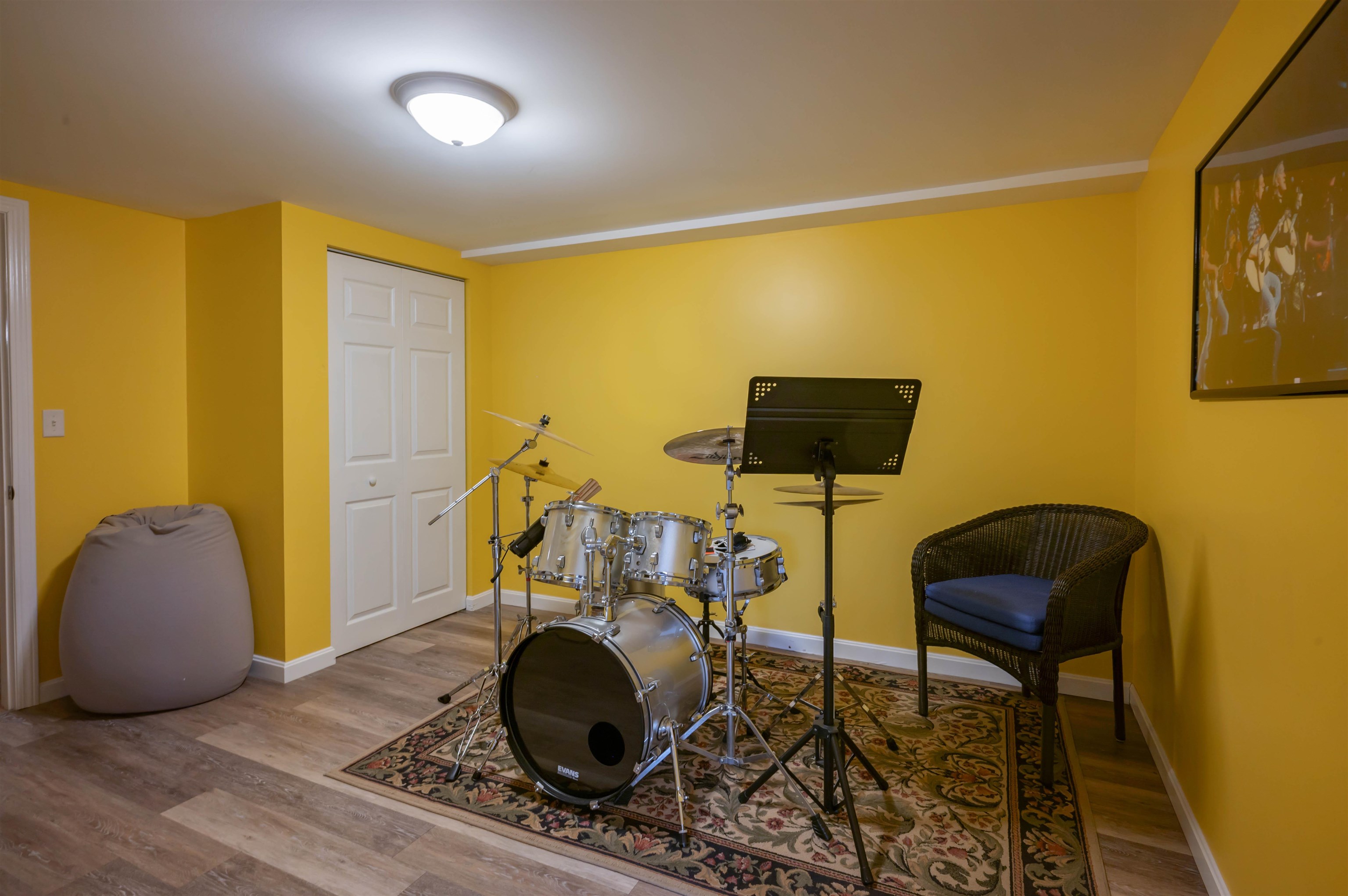 9 Rugby Road Nashua, NH 03063 - Photo 34 of 50 Gallery Image 34