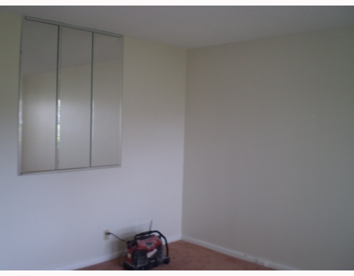 10 Brighton A, Unit RENOVATED Boca Raton, FL 33434 - Photo 2 of 4 Additional Photo