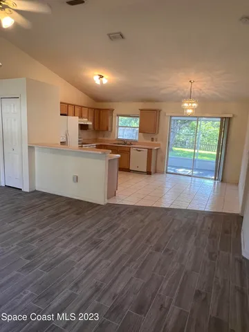 $1,900 | 117 Gator Drive, Merritt Island, FL 32953