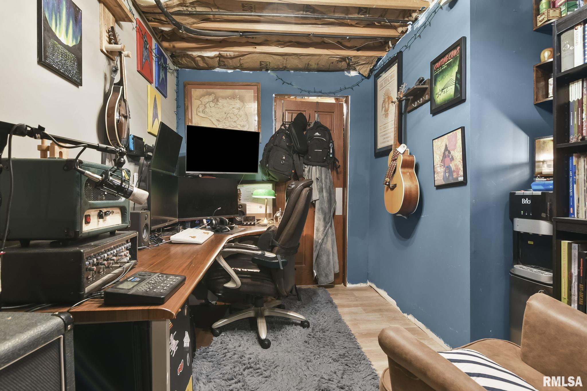 1612 Brenda Court Springfield, IL 62702 - Photo 21 of 25