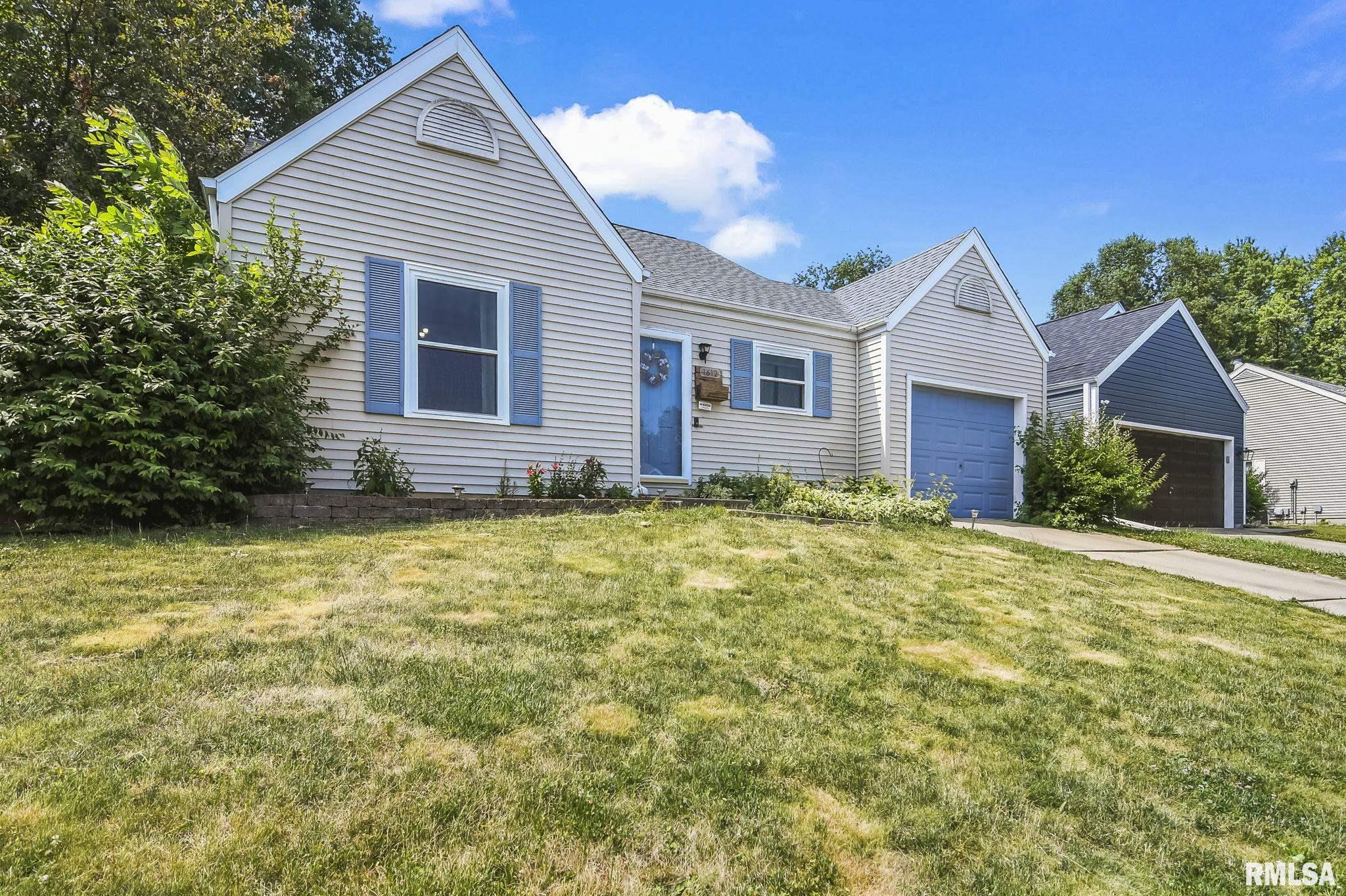 1612 Brenda Court Springfield, IL 62702 - Photo 3 of 25