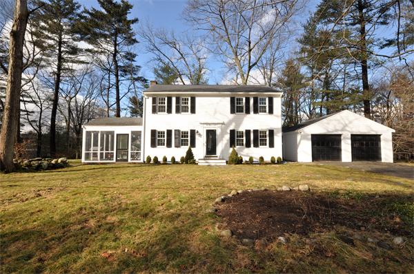 2 Mohegan Road Acton, MA 01720 - Photo 1 of 17 Gallery Image 1