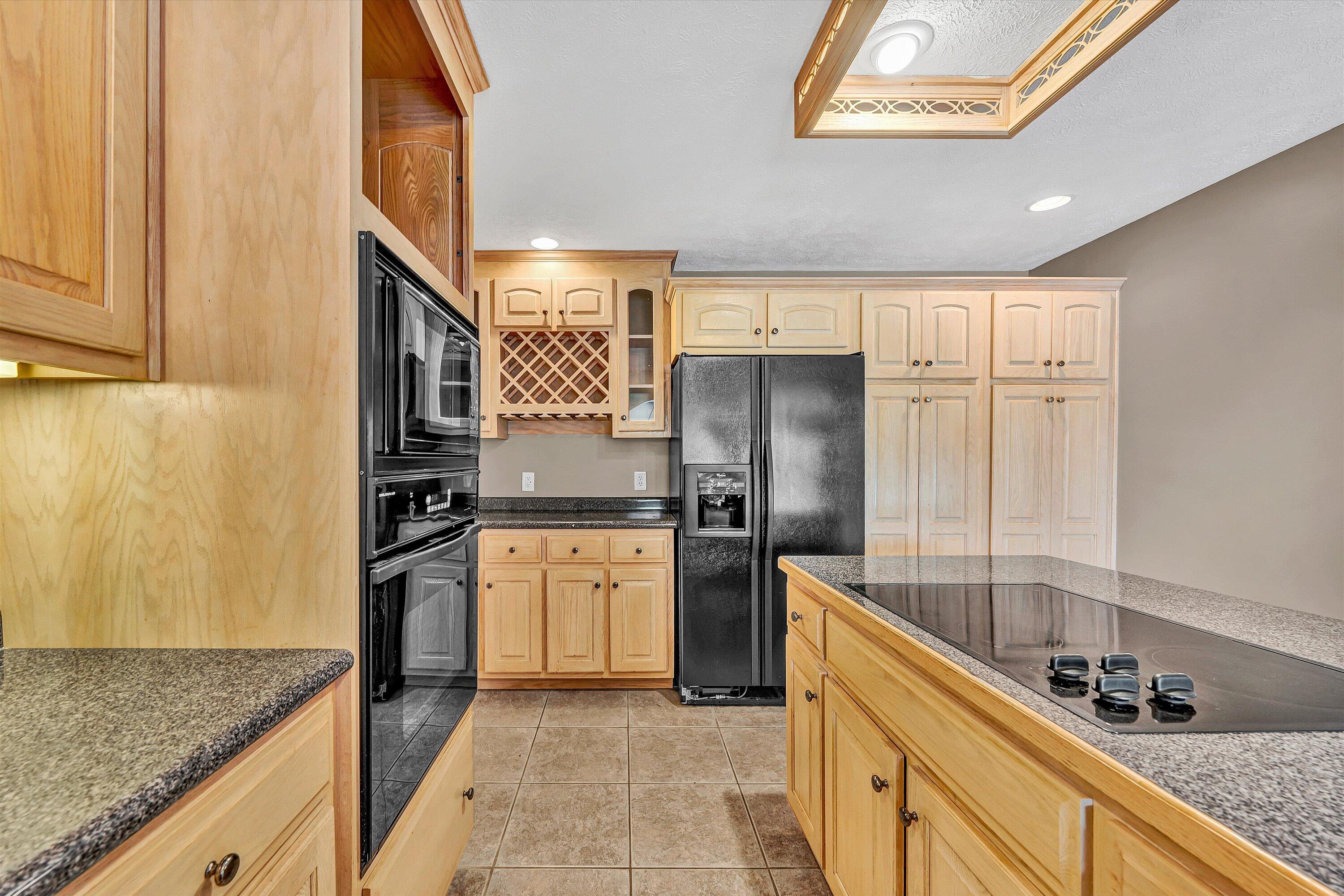 130 Travers Circle Moneta, VA 24121 - Photo 17 of 72 17-DSC00064