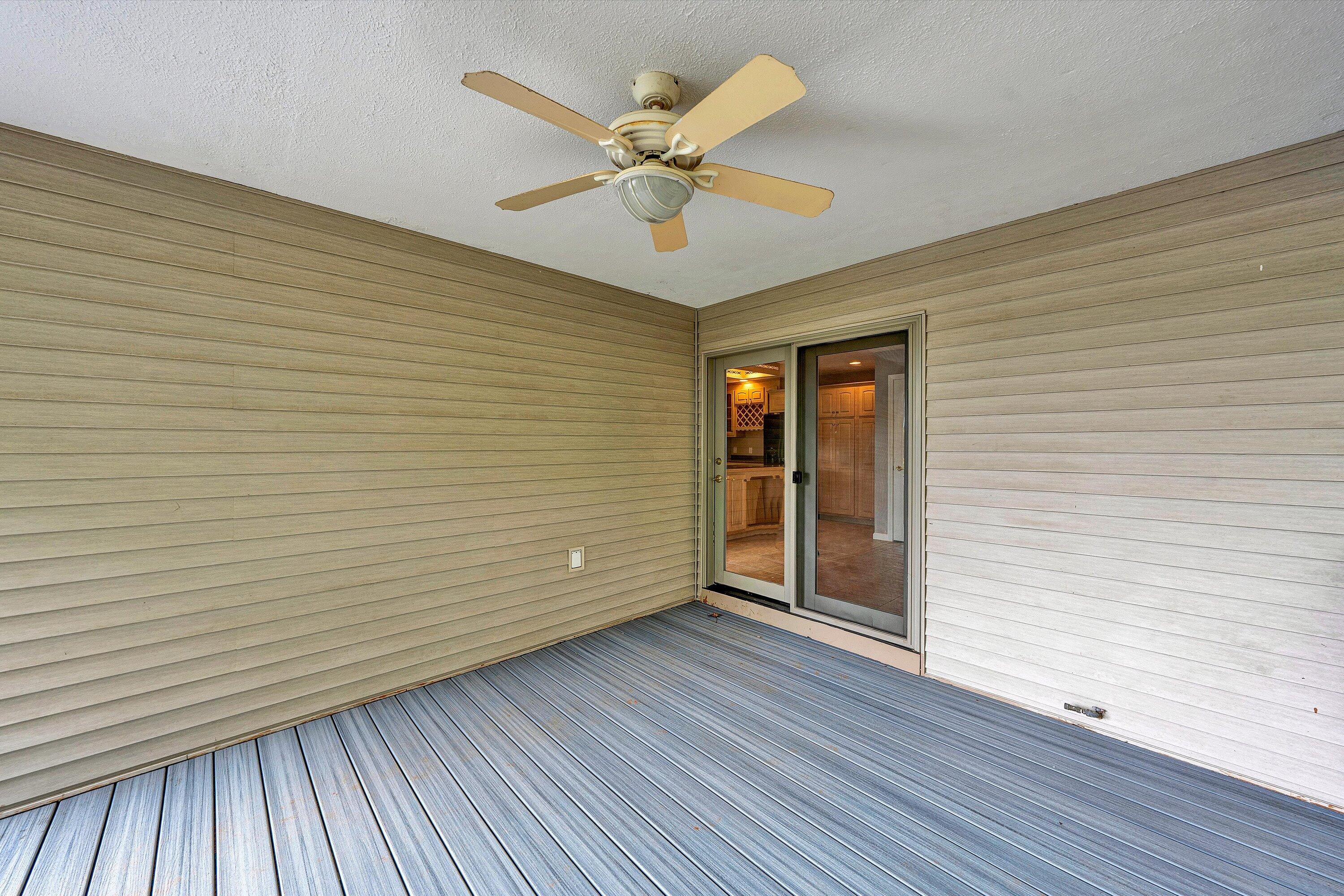 130 Travers Circle Moneta, VA 24121 - Photo 21 of 72 21-DSC00076