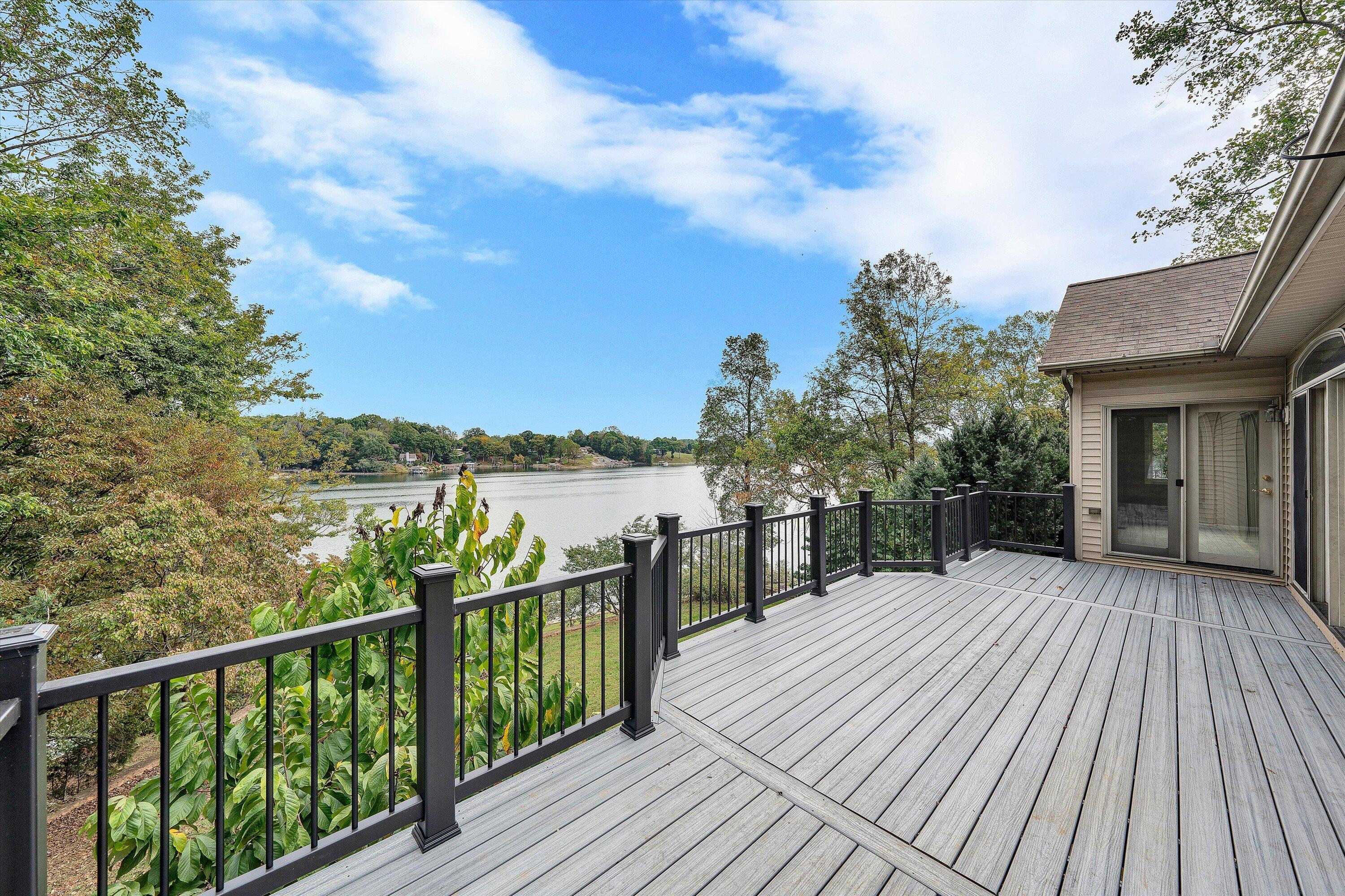 130 Travers Circle Moneta, VA 24121 - Photo 22 of 72 22-DSC00079