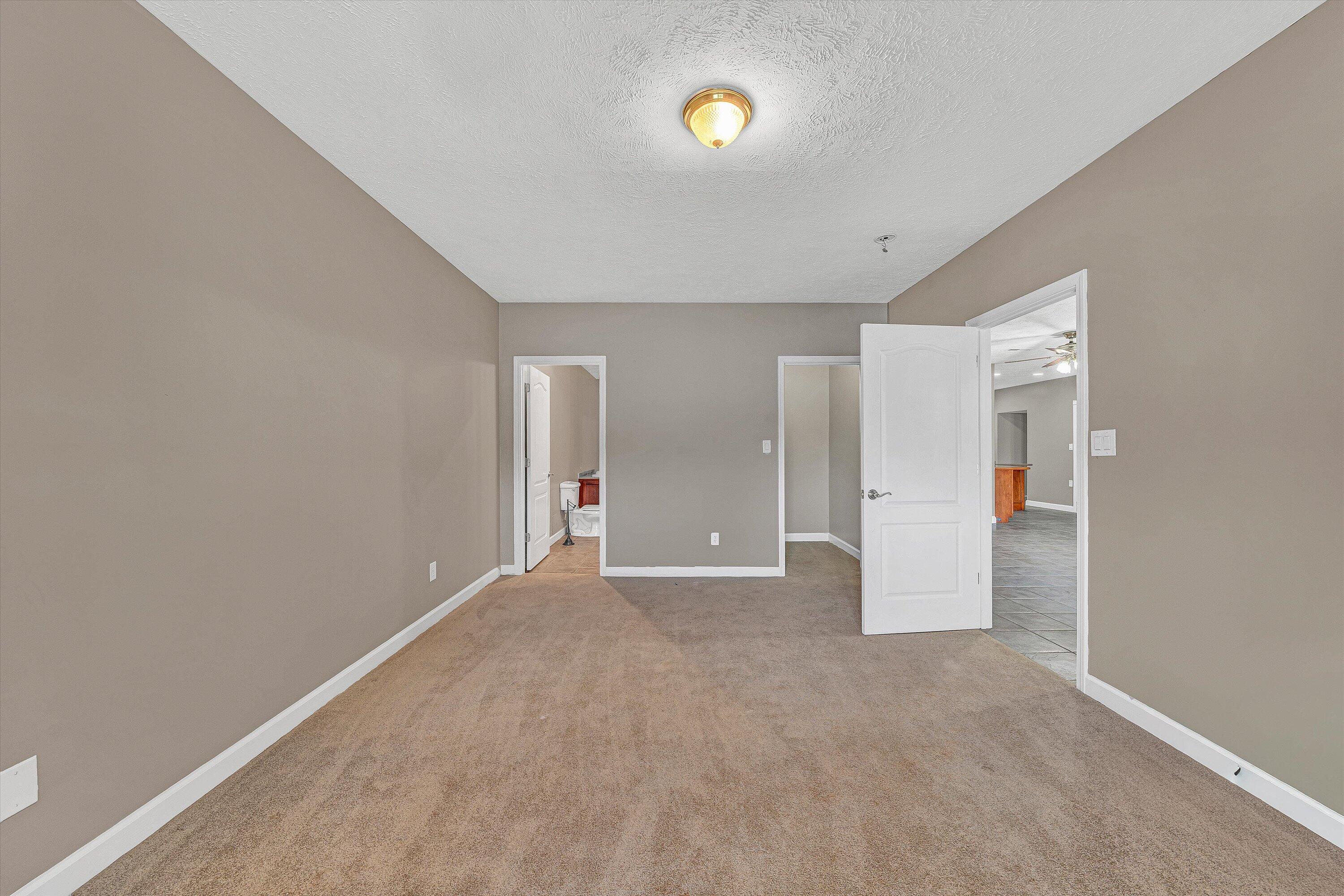 130 Travers Circle Moneta, VA 24121 - Photo 44 of 72 44-DSC00151