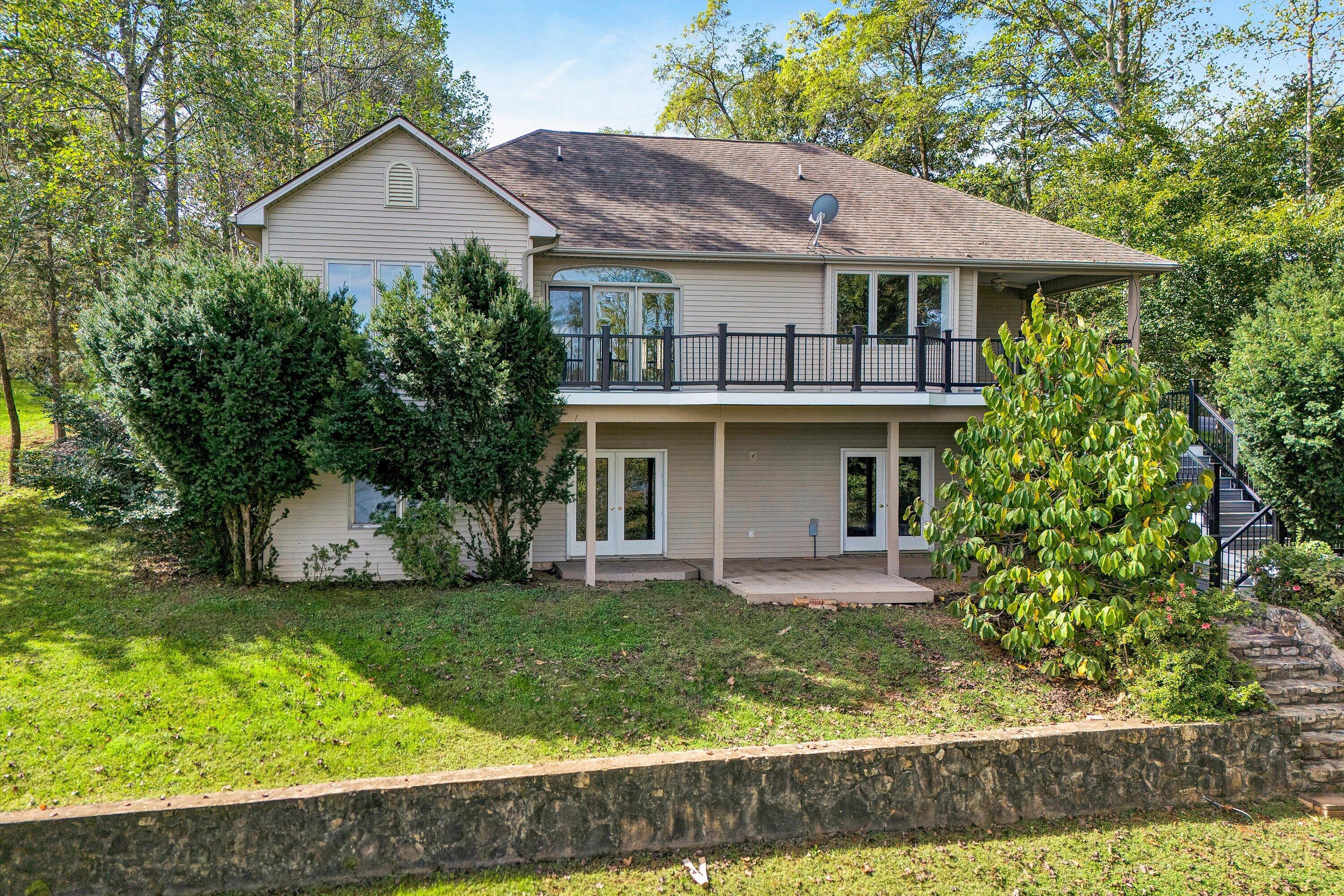 130 Travers Circle Moneta, VA 24121 - Photo 5 of 72 05-DJI_20251007114343_0040