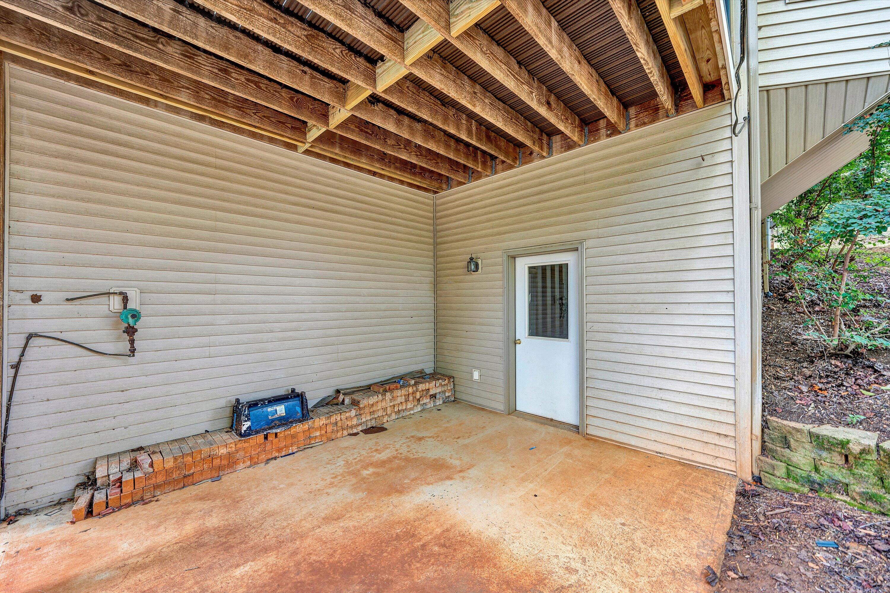 130 Travers Circle Moneta, VA 24121 - Photo 51 of 72 51-DSC00175