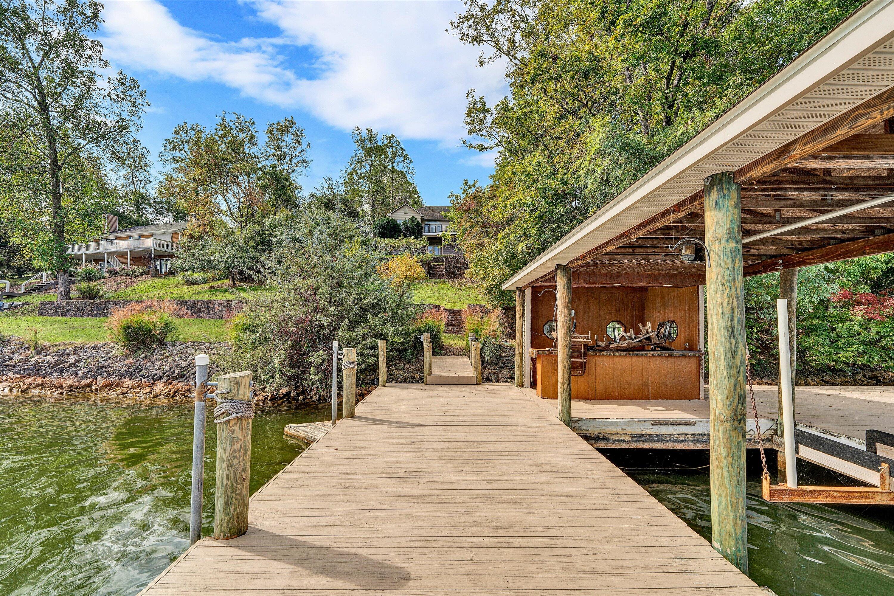 130 Travers Circle Moneta, VA 24121 - Photo 64 of 72 64-DSC00205