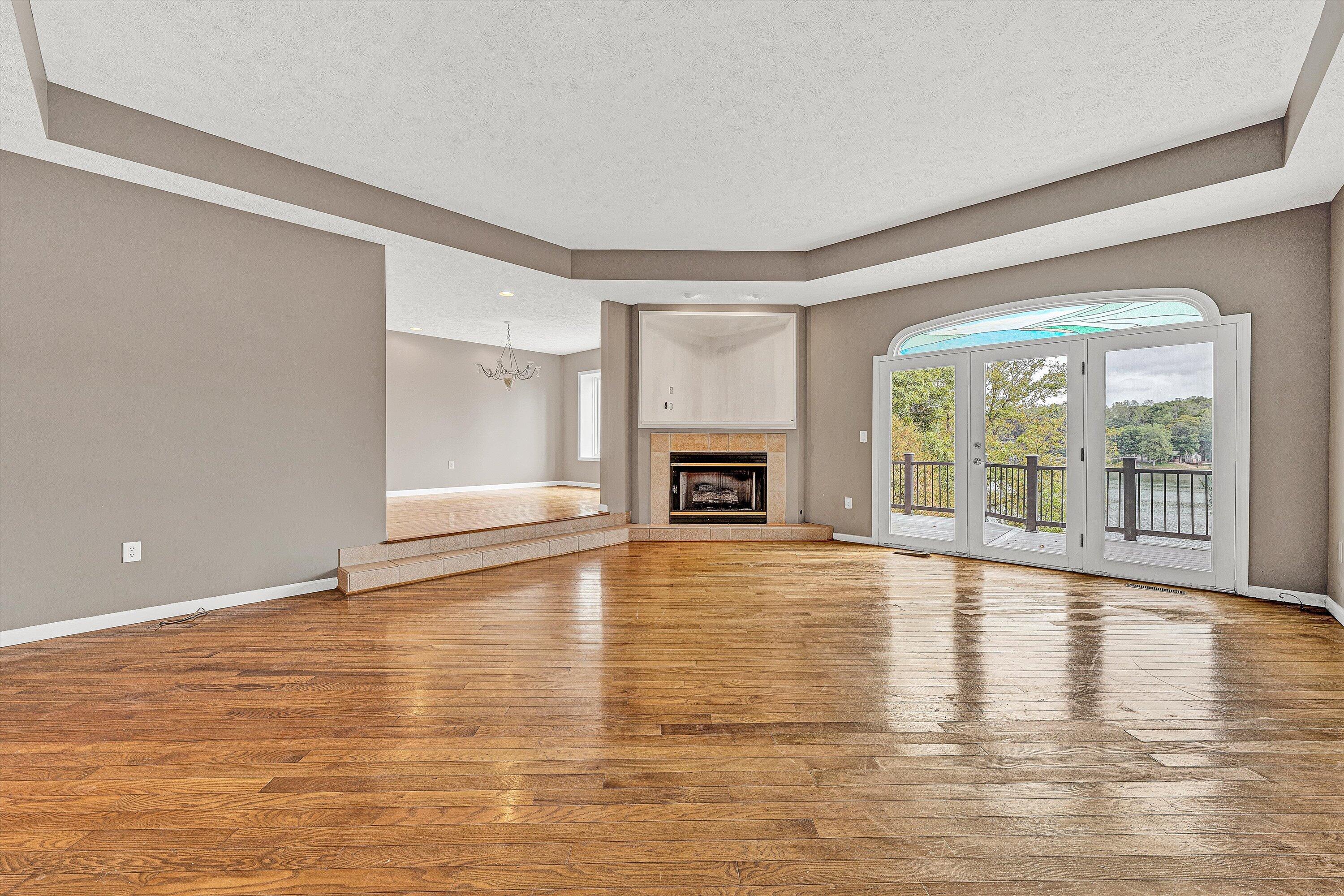 130 Travers Circle Moneta, VA 24121 - Photo 10 of 72 10-DSC00046