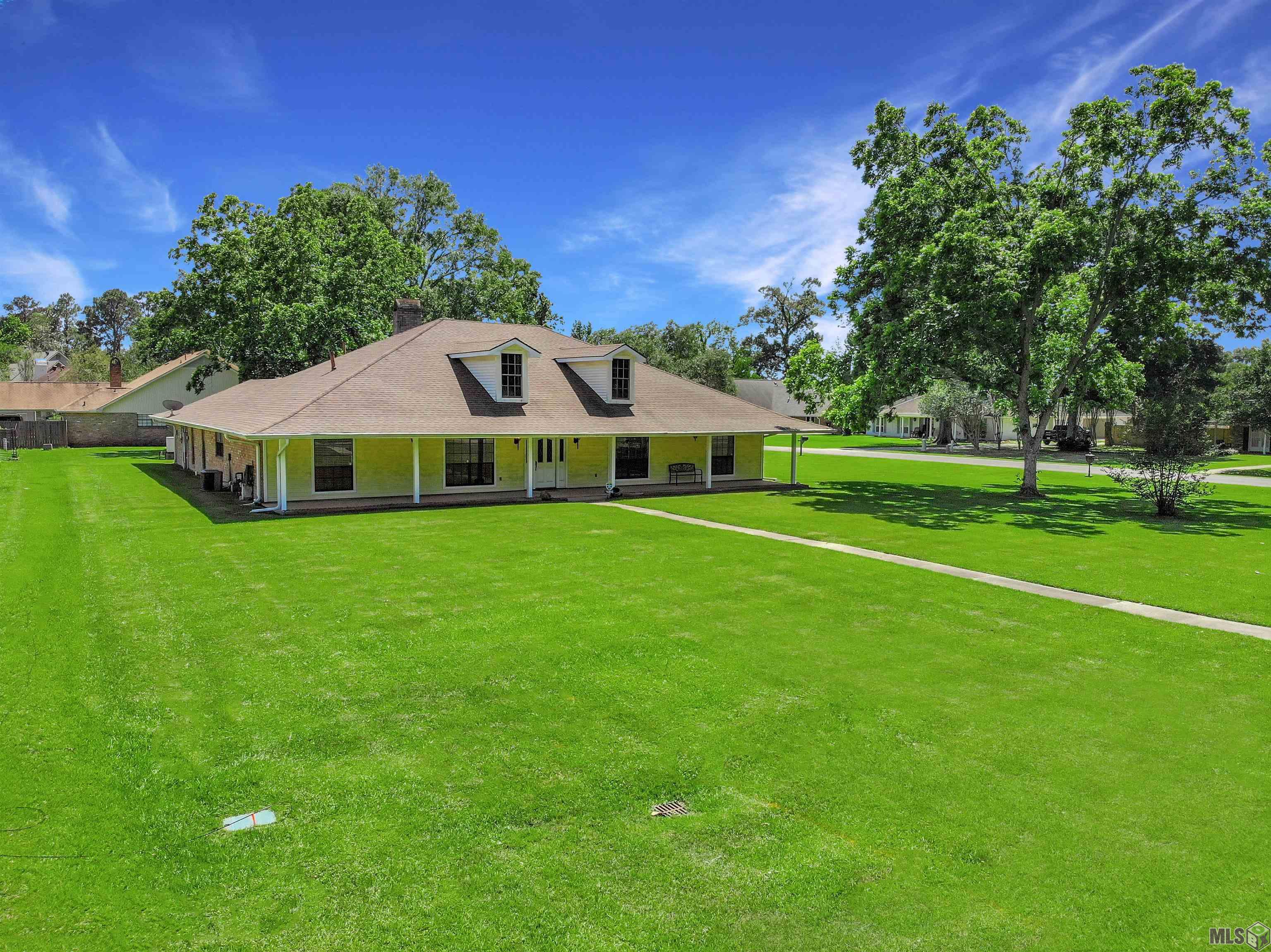 16314 Coliseum Avenue Baton Rouge, LA 70816 - Photo 2 of 35 Gallery Image 2