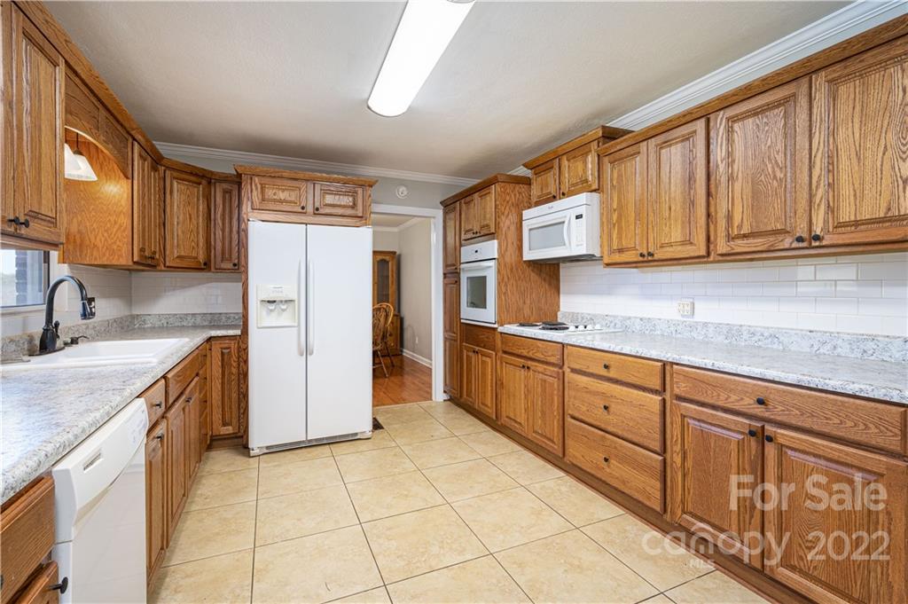 183 Howard Lingerfelt Road Vale, NC 28168 - Photo 12 of 41 Gallery Image 12