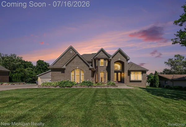 $1,500,000 | 3812 Finch Drive, Troy, MI 48084