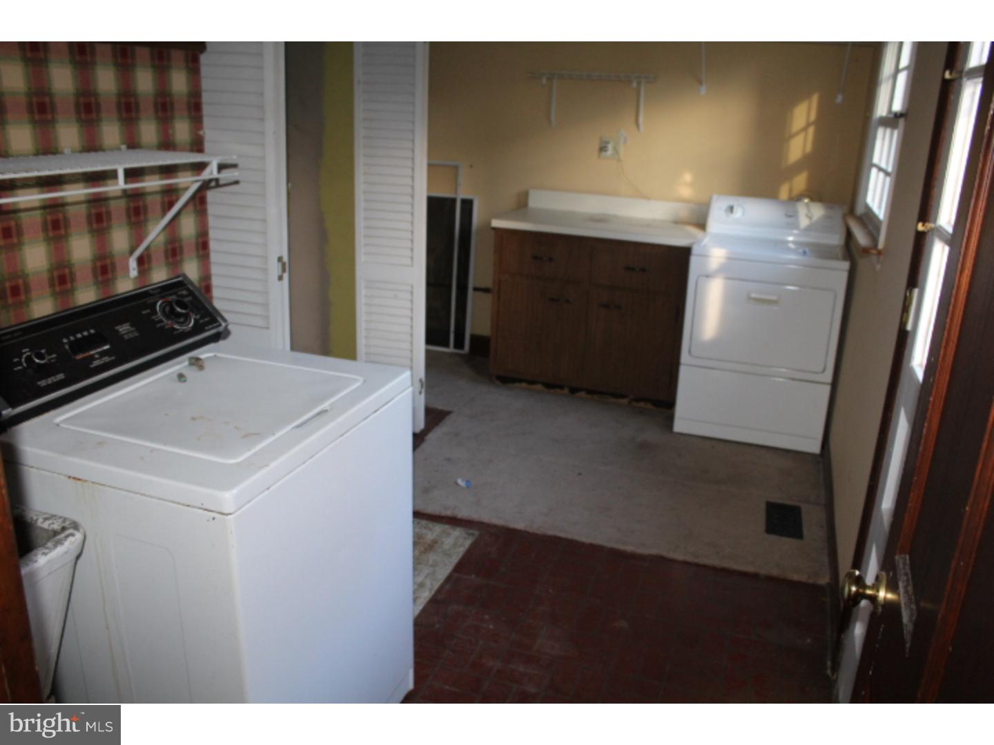 43 Overhill Road Stratford, NJ 08084 - Photo 13 of 18