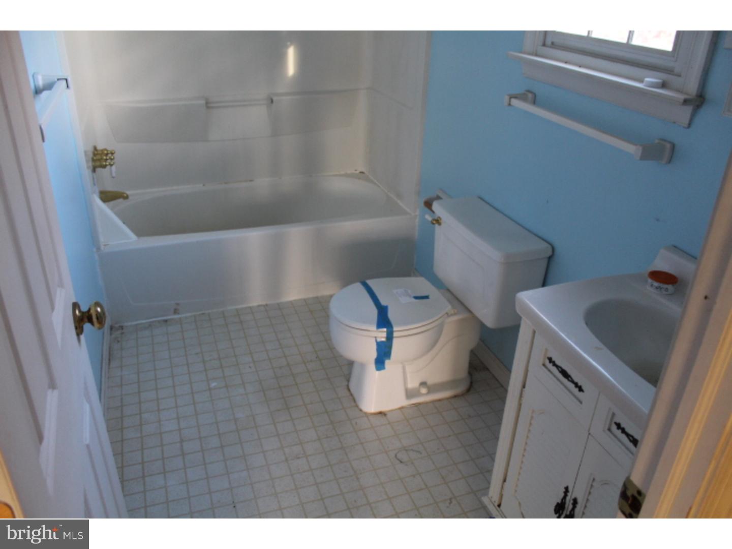 43 Overhill Road Stratford, NJ 08084 - Photo 16 of 18