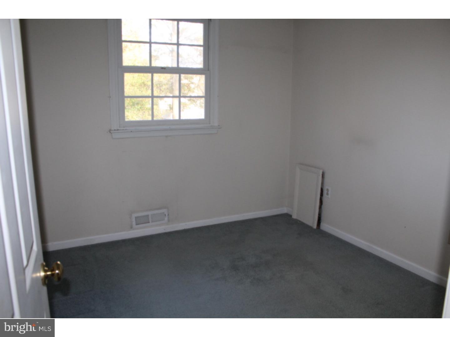 43 Overhill Road Stratford, NJ 08084 - Photo 17 of 18