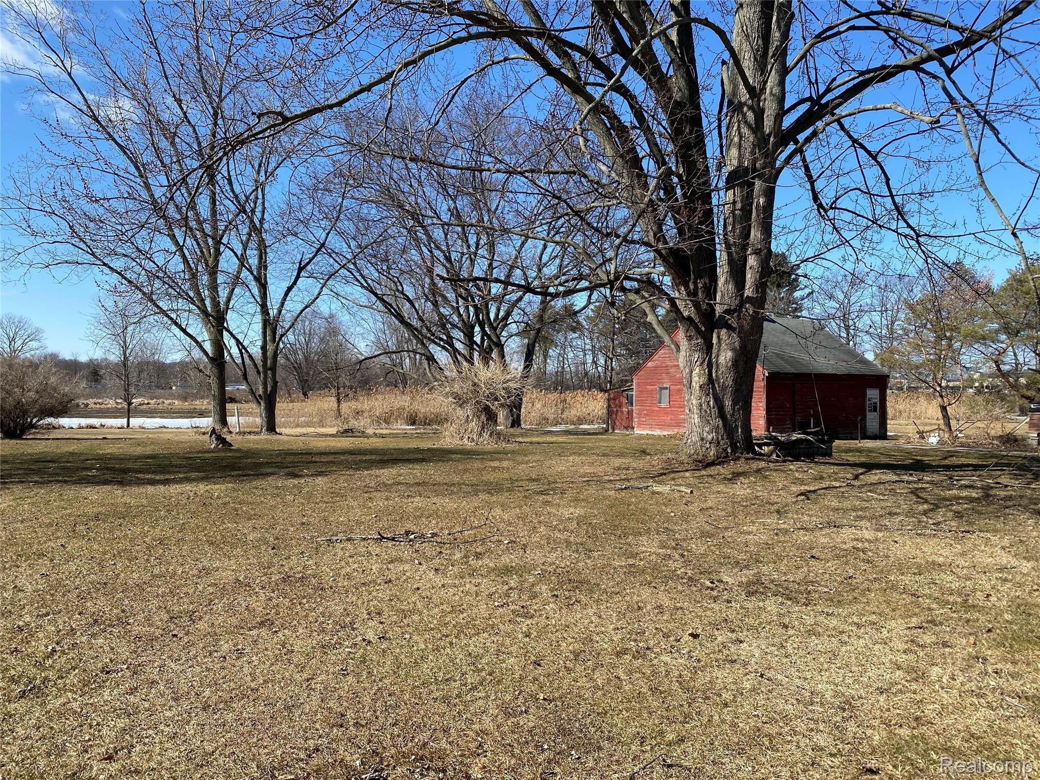 50615 Callens Road New Baltimore, MI 48047 - Photo 6 of 18 IMG_8288.jpg