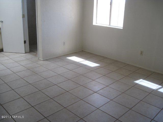 9349 East Stella Road Tucson, AZ 85730 - Photo 13 of 16