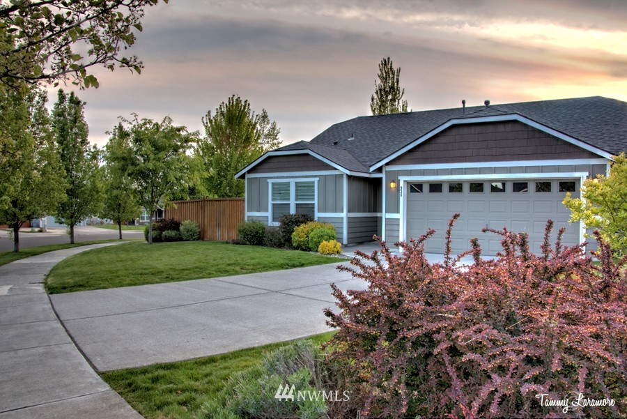 938 Highland Road Walla Walla, WA 99362 - Photo 1 of 25 Gallery Image 1