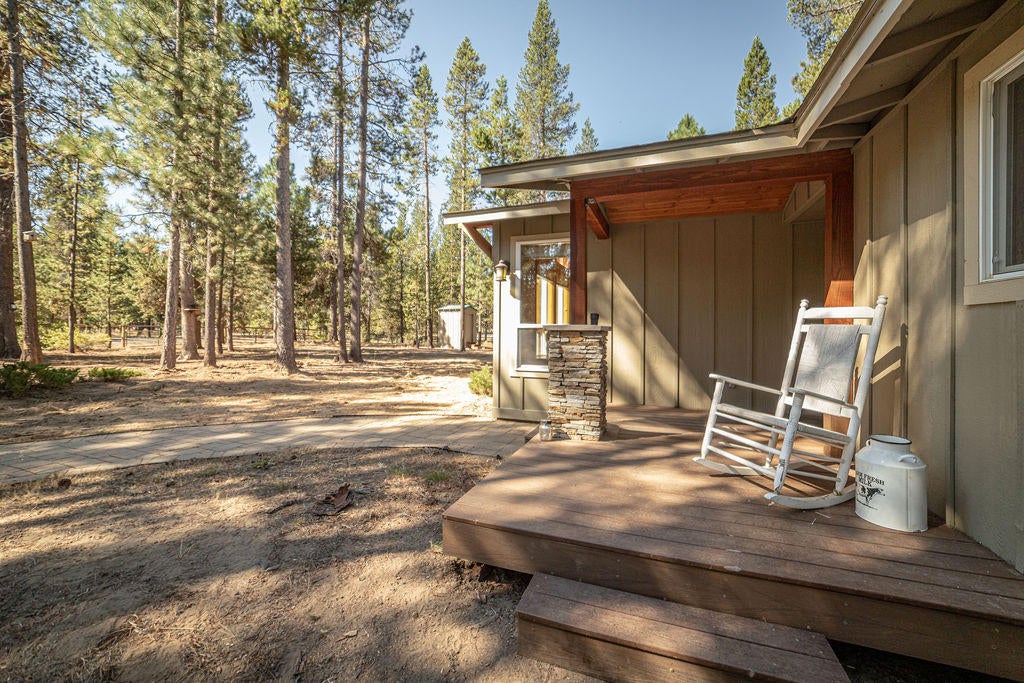 54879 Jack Pine Road Bend, OR 97707 - Photo 2 of 44 PhotoMyListingCom-4
