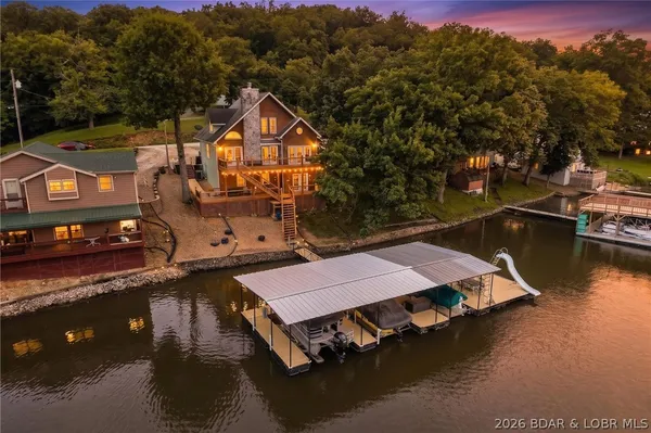$780,000 | 1359 Lick Creek Road, Edwards, MO 65326