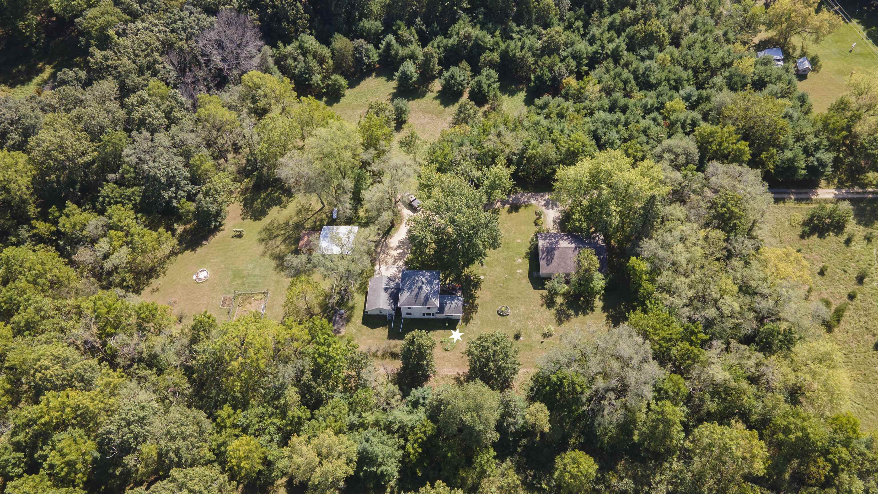 W5442 County Rd F Redgranite, WI 54970 - Photo 9 of 49 Gallery Image 9