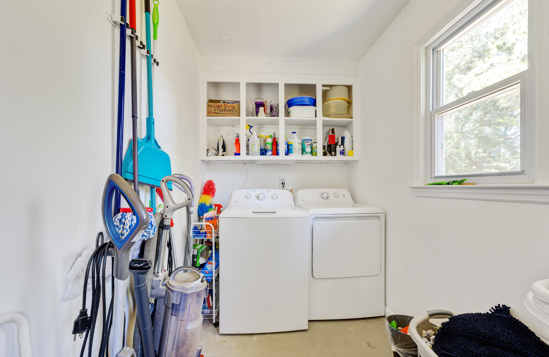 705 Banner Road Charleston, SC 29414 - Photo 28 of 36 705 Banner Dr, Charleston SC (28)