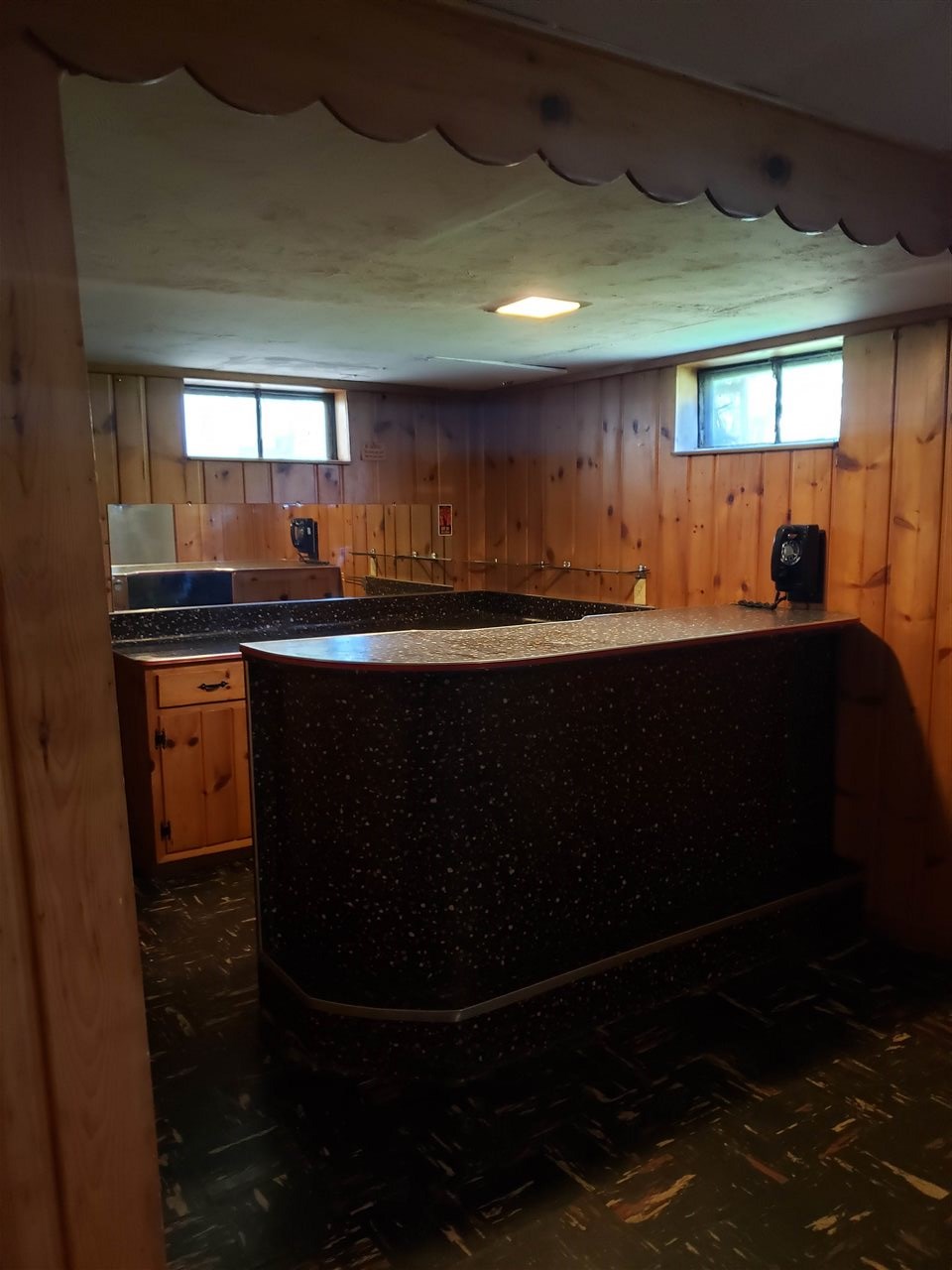 4077 Beecher Road Flint, MI 48532 - Photo 18 of 45 31382915-17.JPG