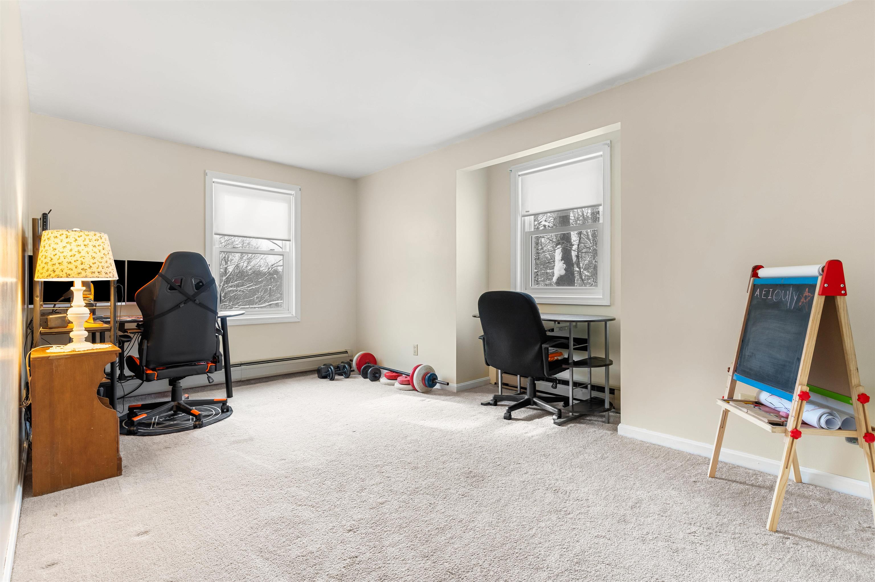 24 Shelly Drive Derry, NH 03038 - Photo 17 of 38