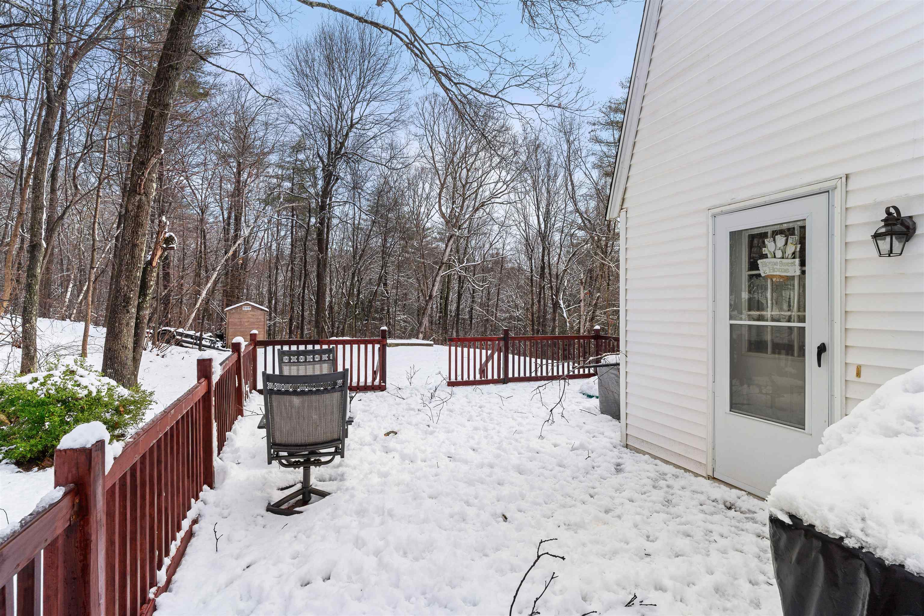 24 Shelly Drive Derry, NH 03038 - Photo 29 of 38