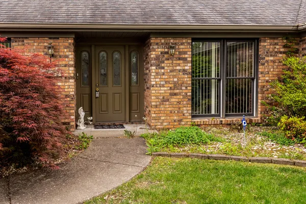 $350,000 | 1602 South Eugene Lane, Marion, IL 62959