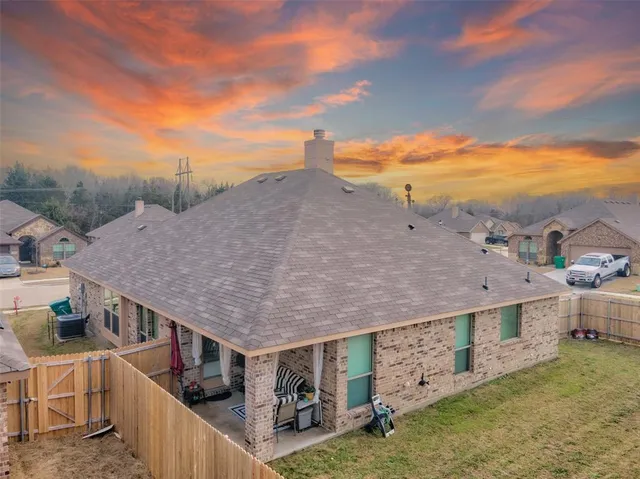 $2,150 | 531 Sydney Street, Wilmer, TX 75172