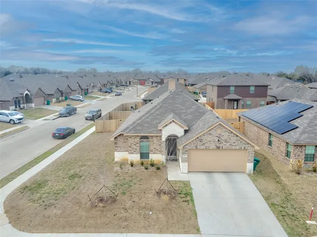 $2,150 | 531 Sydney Street, Wilmer, TX 75172