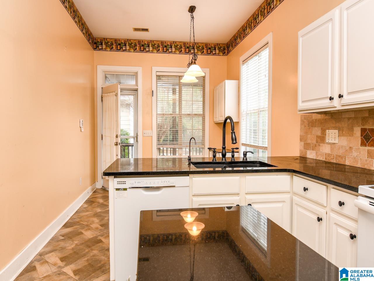 4644 Clubview Drive Bessemer, AL 35022 - Photo 6 of 39
