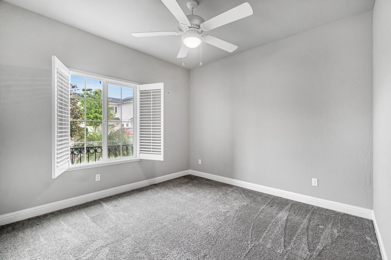 6239 East Fedora Avenue Fresno, CA 93727 - Photo 23 of 33