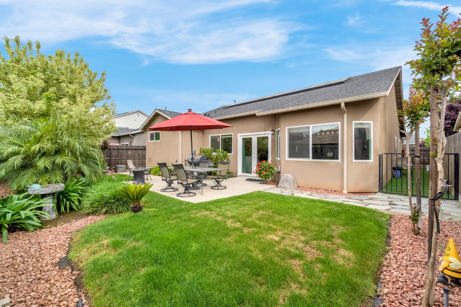 6239 East Fedora Avenue Fresno, CA 93727 - Photo 30 of 33