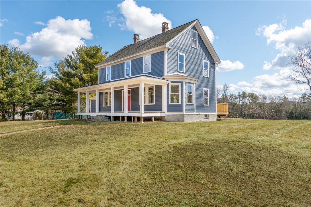 625 Round Top Road Burrillville, RI 02830 - Photo 2 of 26