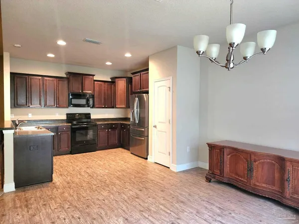 $2,150 | 8609 Bucklebury Drive, Pensacola, FL 32507