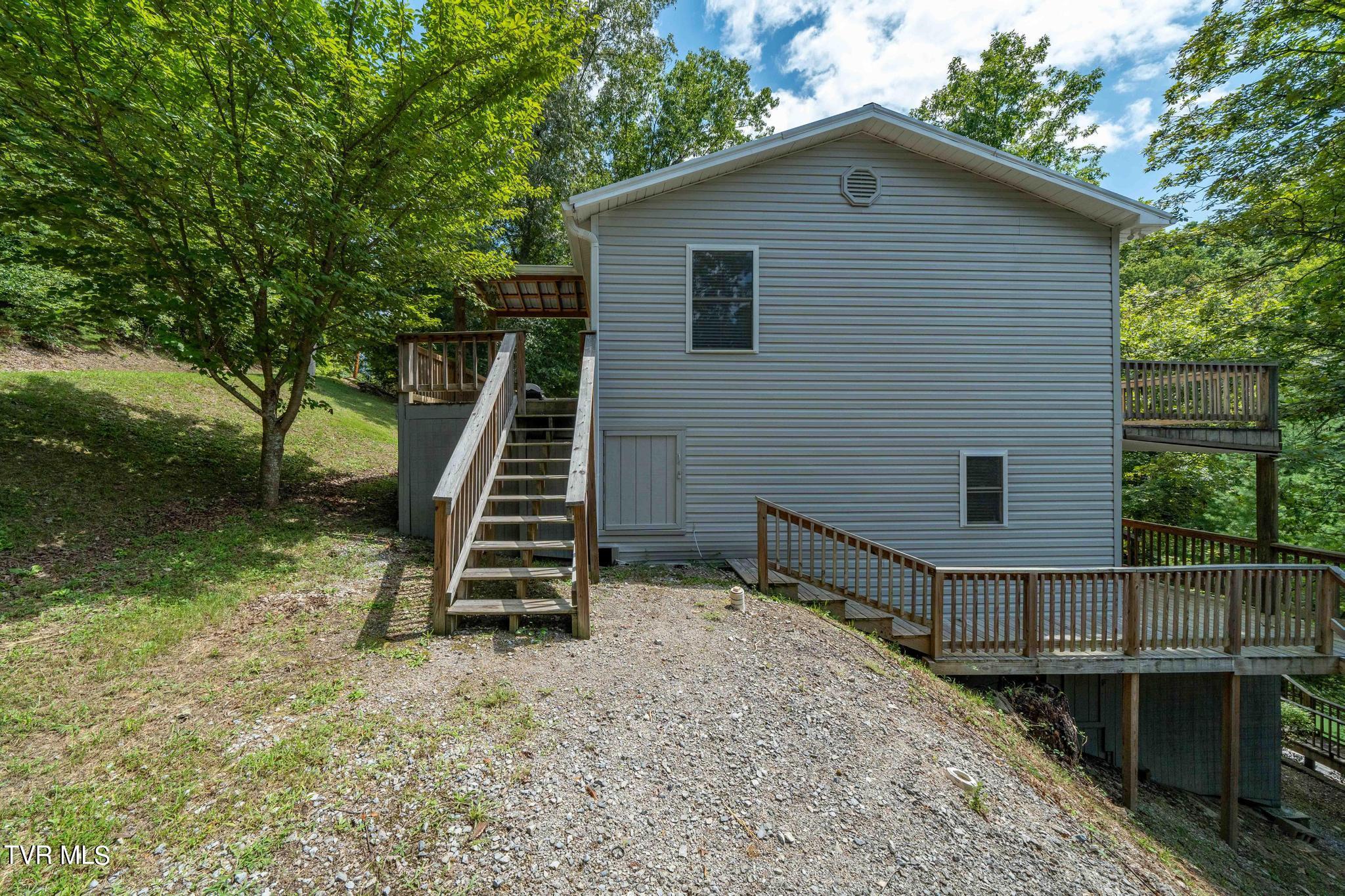 2316 Devault Bridge Road Piney Flats, TN 37686 - Photo 55 of 61 2316 Devault Bridge Rd (10 of 70)