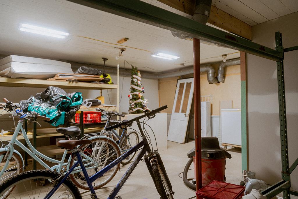 607 Main Street Emlenton, PA 16373 - Photo 41 of 62 a view of a room with gym equipment