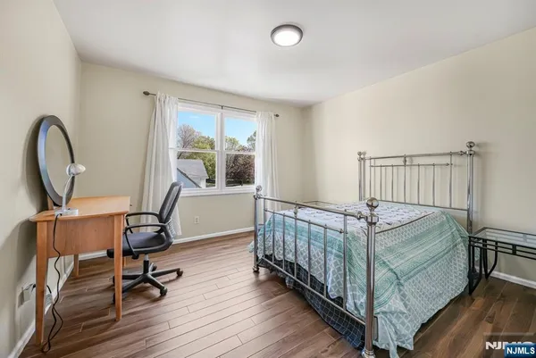 $8,500 | 405 Burnet Place, Paramus, NJ 07652
